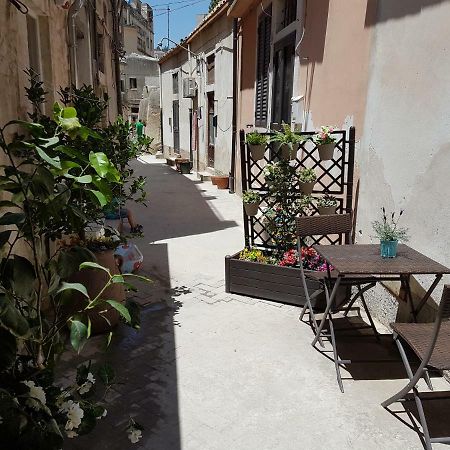 Villa Casa Al Vicoletto à Modica Extérieur photo